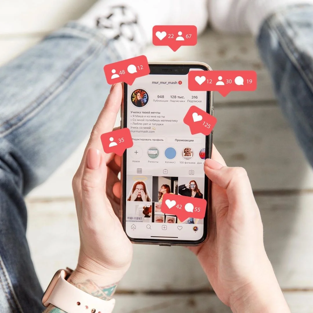 Community management and social media agency in Argentina with content strategy, community moderation and engagement for brands on Instagram, TikTok and LinkedIn